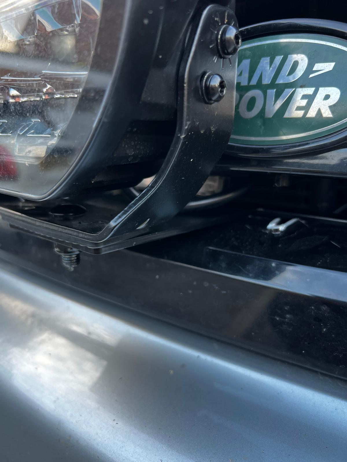 Land Rover Discovery 4 Spotlight Mounting Bracket